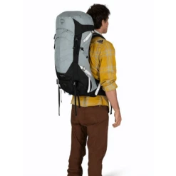 Osprey Stratos 36L Backpack - Men's 12 Osprey Stratos 36L Backpack - Men's -Outdoor Adventure Shop 1066121 1200 auto